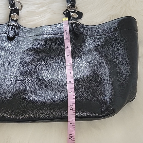 *SOLD* Coach Curly pebbled leather in  black women's tote/ shoulder bag - Picture 12 of 14